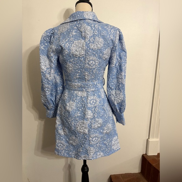 Simplee Blue Floral Belted waist Bishop Sleeve Dress Size SMALL NWOT - Picture 6 of 9